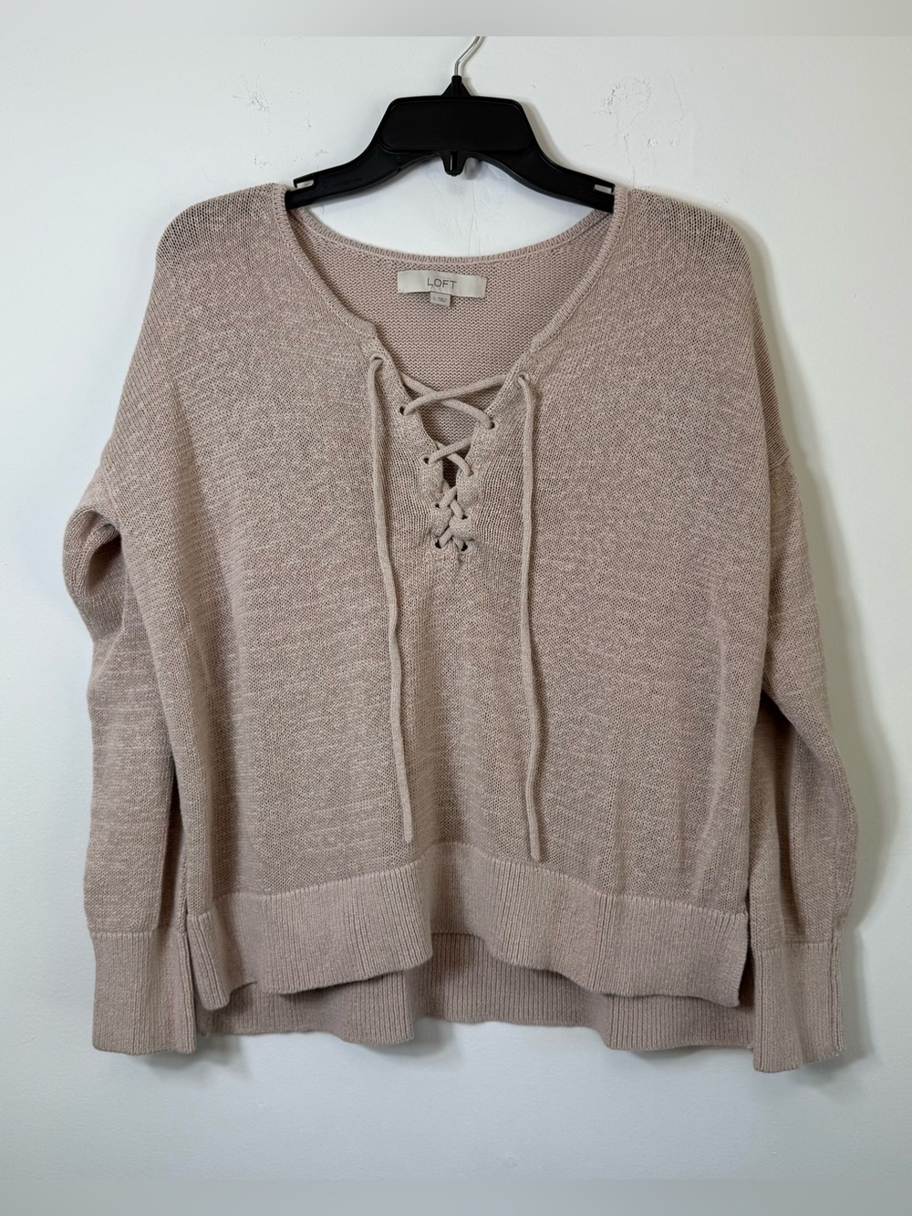 LOFT Tan Neutral Lace Up V-Neck Knit Sweater Large Ramie Cotton Blend Coastal
